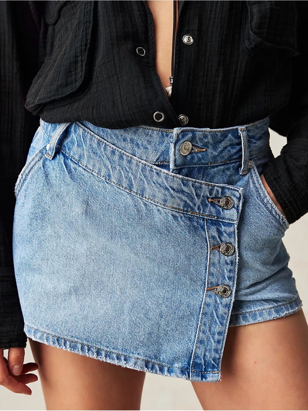 Free People Wynne Denim Skirt - Light Indigo size 31 NWT